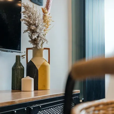Golden Seaside By Aparo - Plaza 200m, 2 Lazienki, 2 Sypialnie Oraz Salon, 3 Tv, Balkon, Lozeczko Апартаменти
